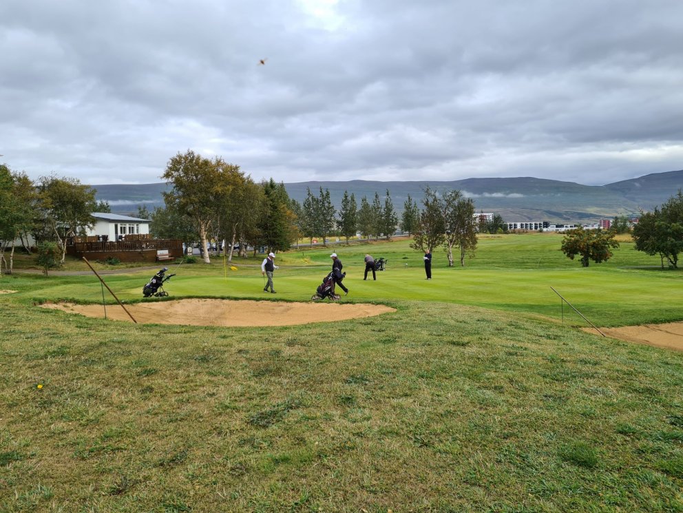 Golfmót iðnfélaganna var haldið laugardaginn 11.september á golfvelli Jaðars á Akureyri