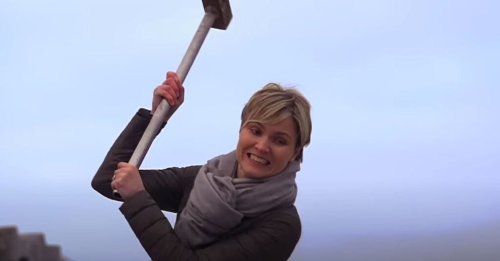 ASÍ sakar ríkisstjórnina um yfirgang og krefst þess að ónýtt frumvarp verði dregið til baka.