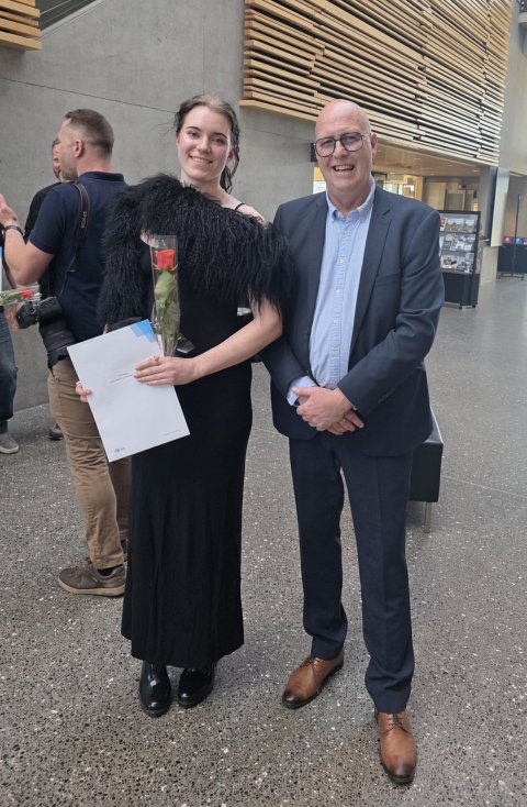 Sveinsbréf afhent á Akureyri sl. þriðjudag í Hofi.